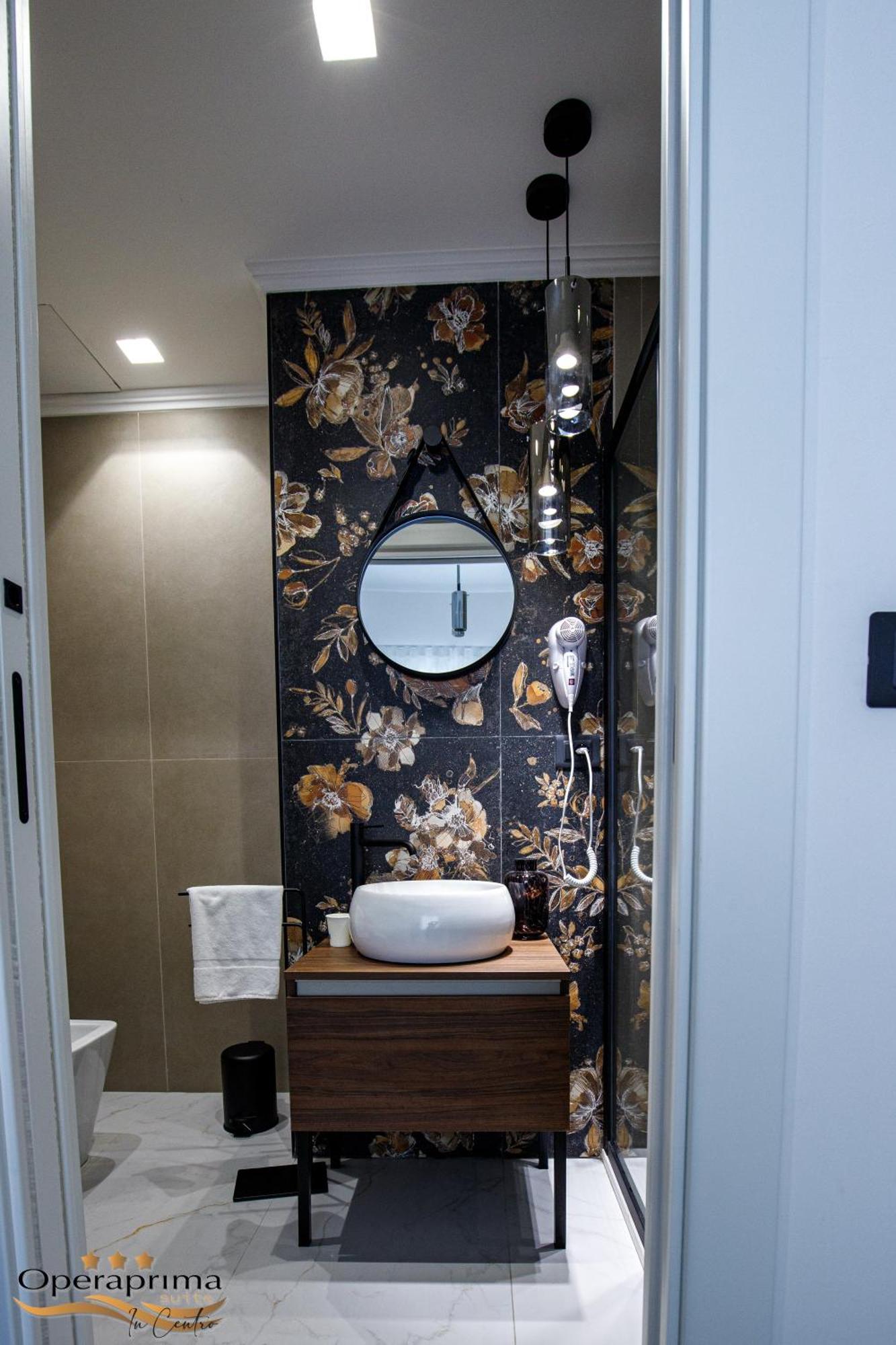 Operaprimasuite In Centro Messina Dış mekan fotoğraf
