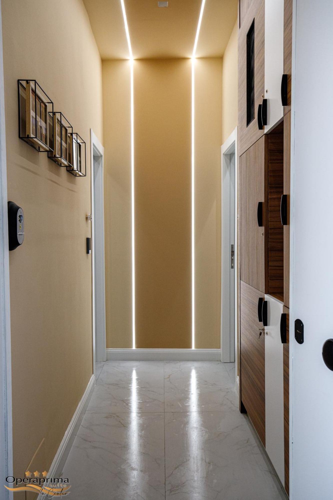 Operaprimasuite In Centro Messina Dış mekan fotoğraf